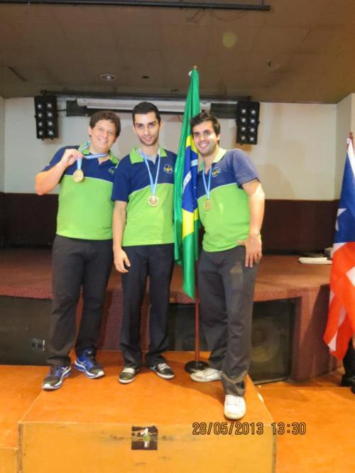 525337_365199603589775_636940653_n