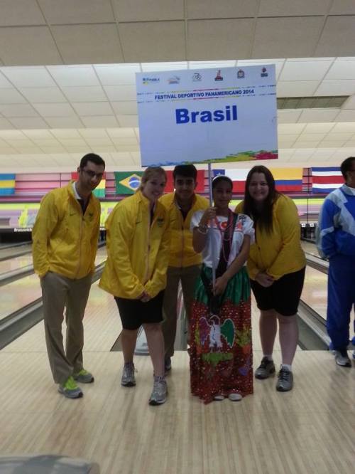 Time Brasil no FOP2014 (e) Renan Zoghaib, Stephanie Martins, João Izaias Neto e Roberta Rodrigues